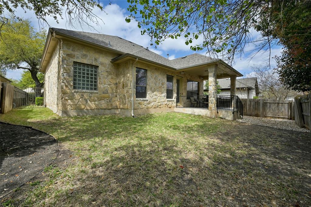 2904 Heathmount DR