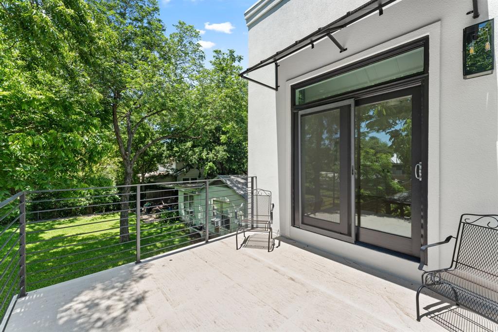 707 W Johanna ST # B