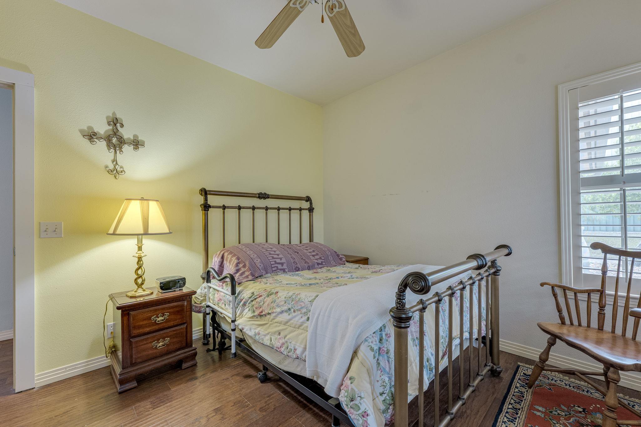 5800 COURTYARD DR # 9