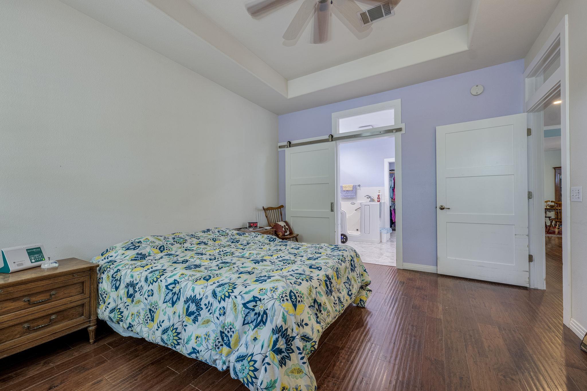 5800 COURTYARD DR # 9