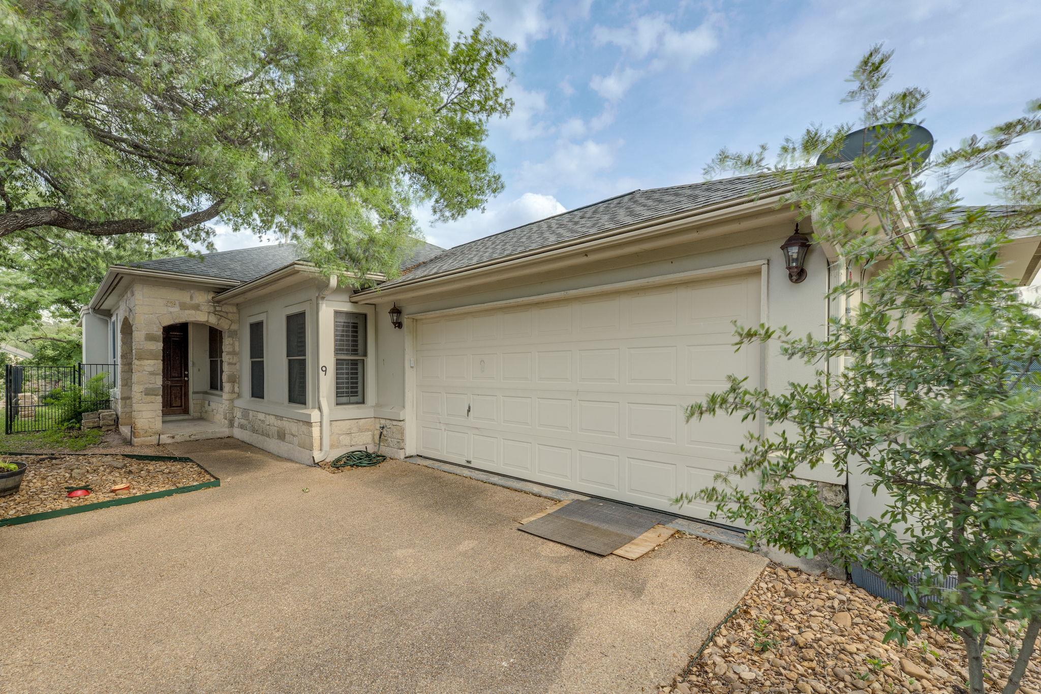 5800 COURTYARD DR # 9