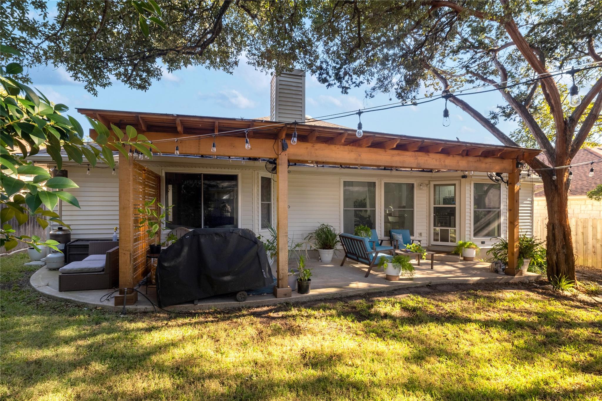 8820 Escabosa DR