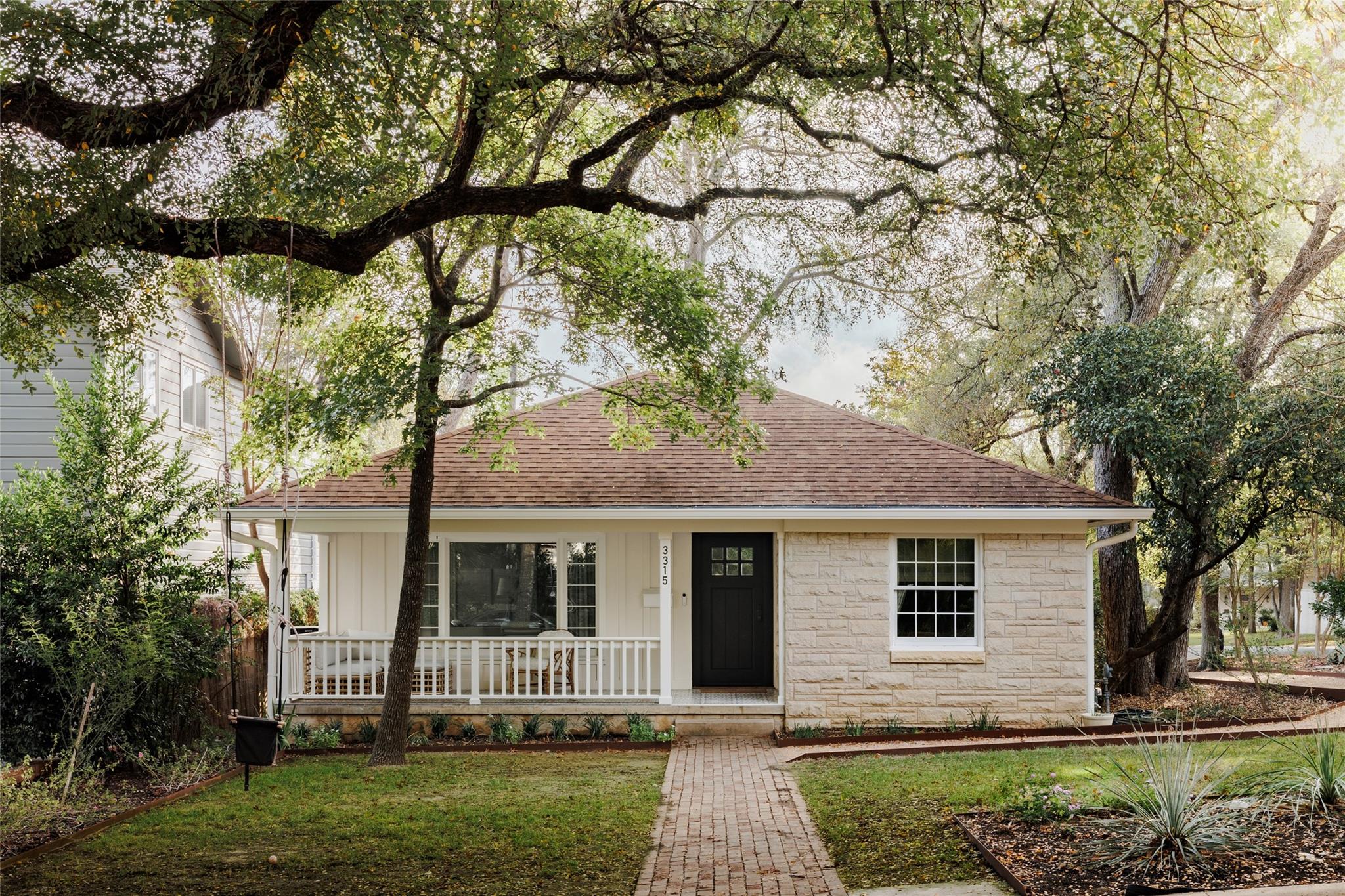 3315 Cherry LN