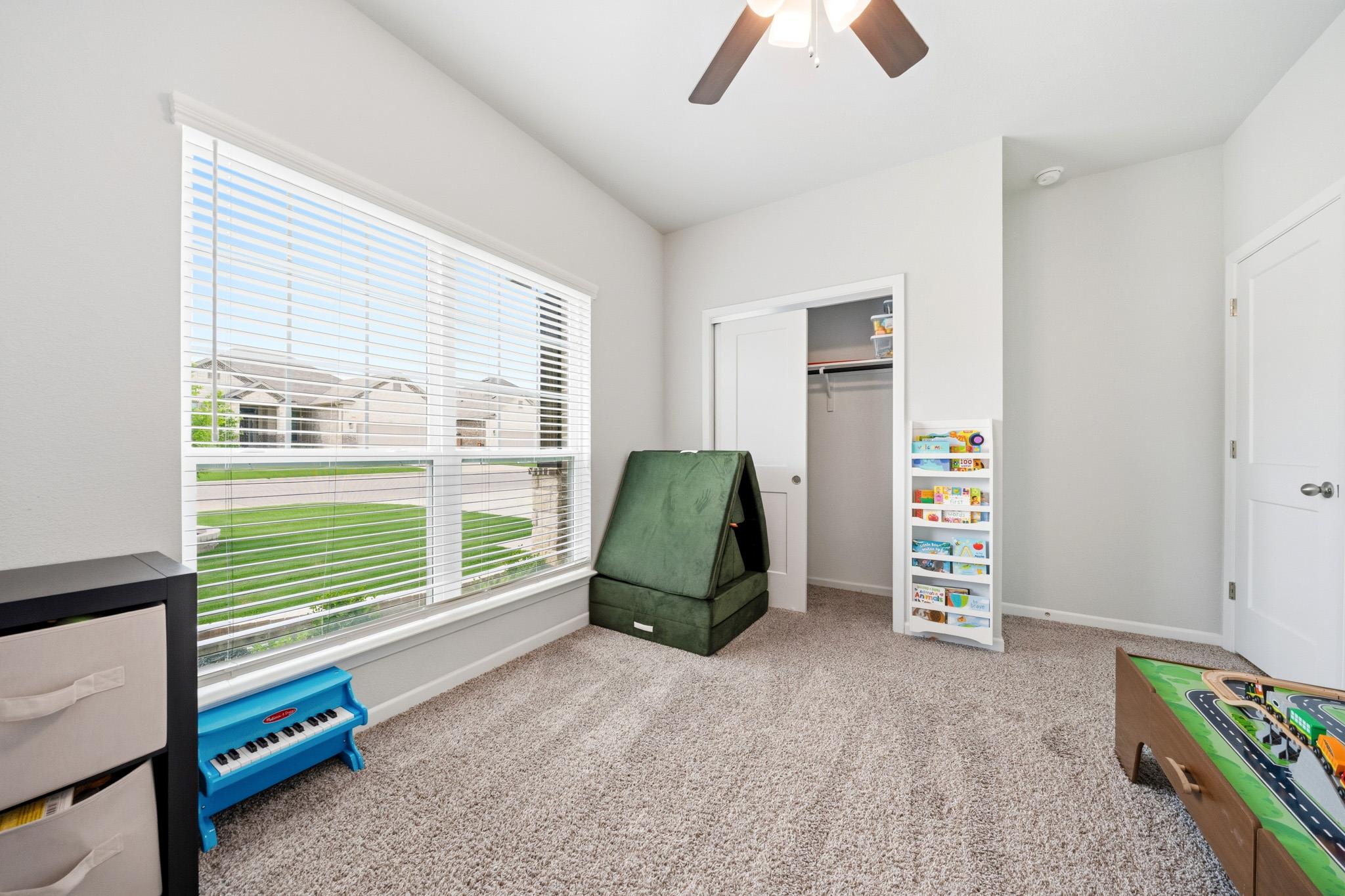 1202 Carnaby DR