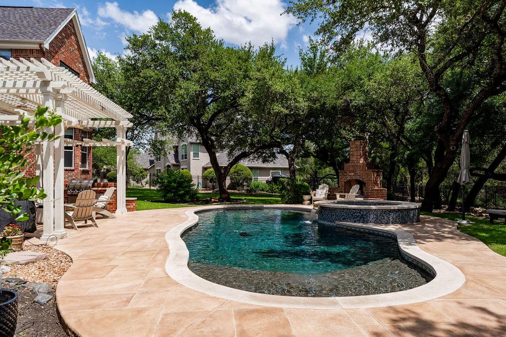 3408 Travis Country CIR