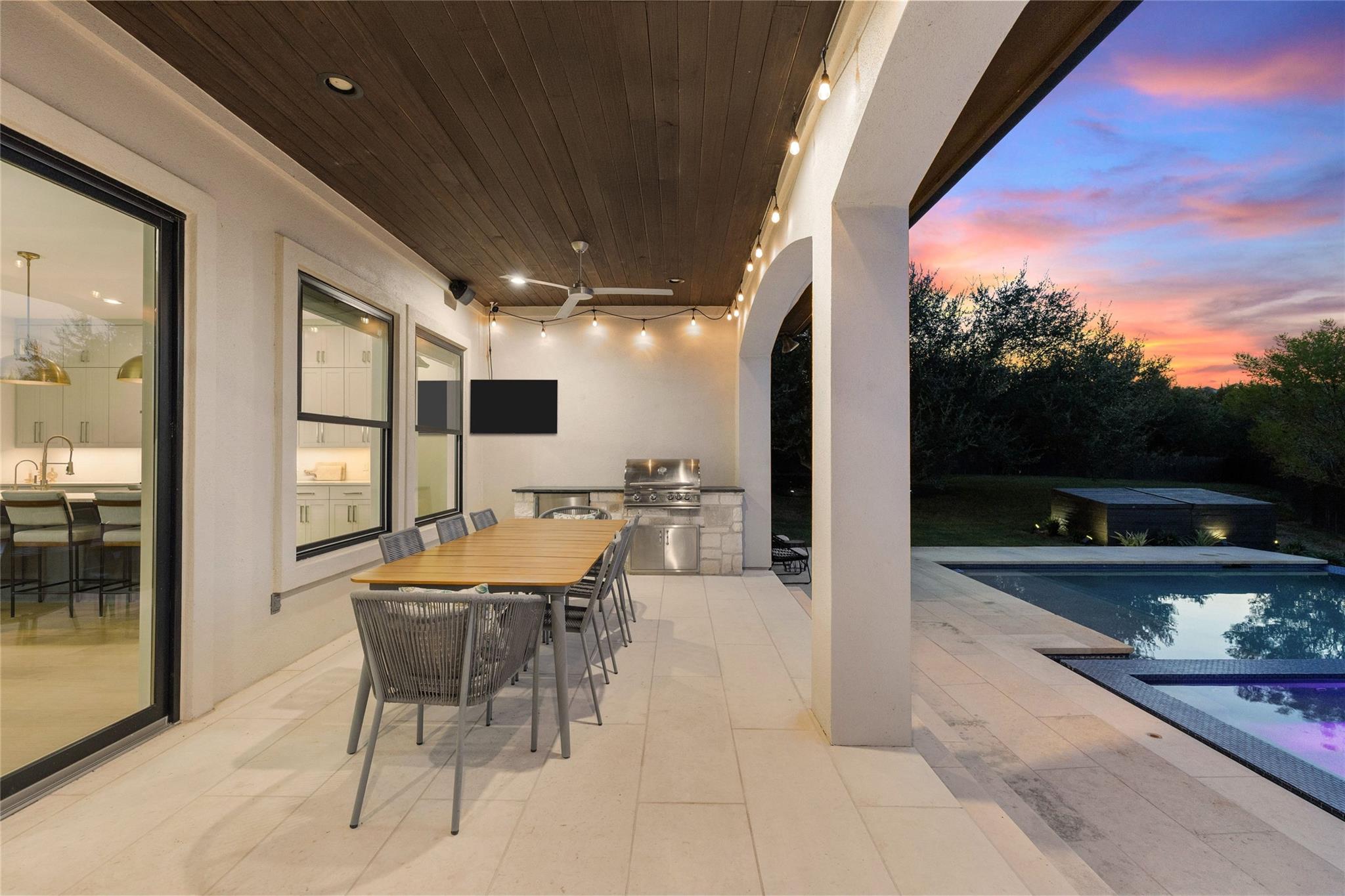 4604 Wild Cow CV