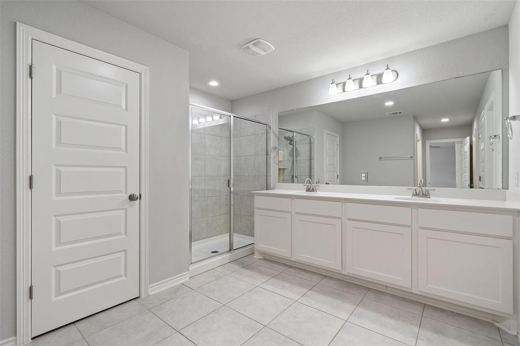 109 Driftwood Hills WAY