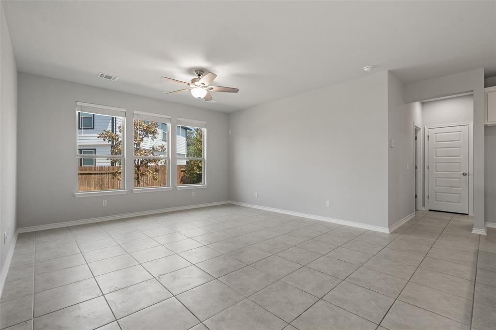 109 Driftwood Hills WAY