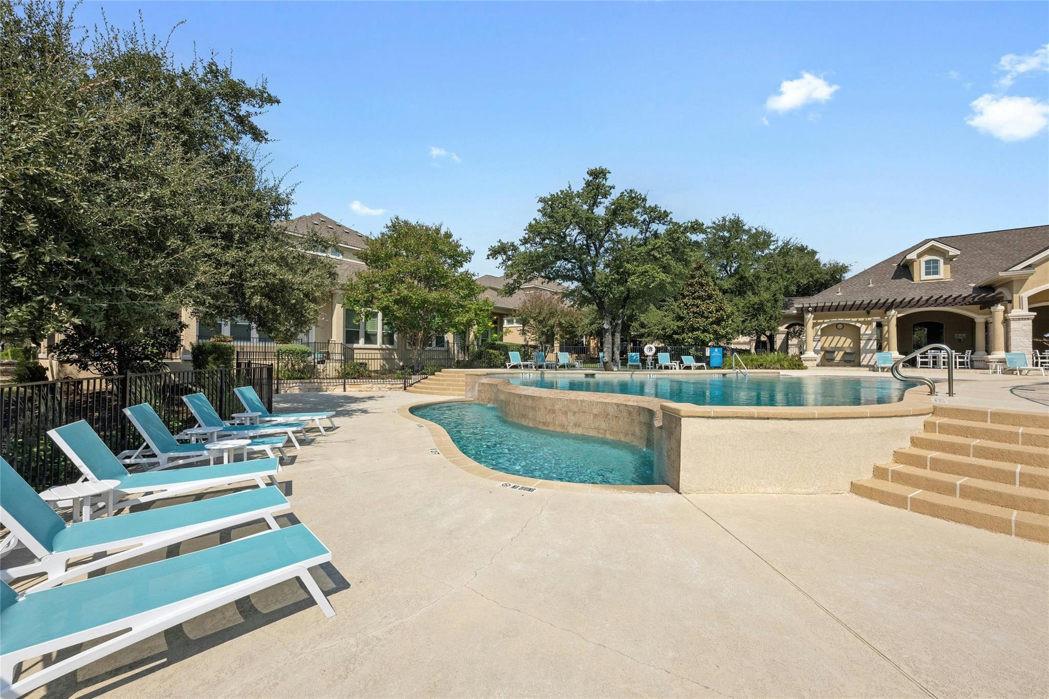 15007 Glen Heather DR