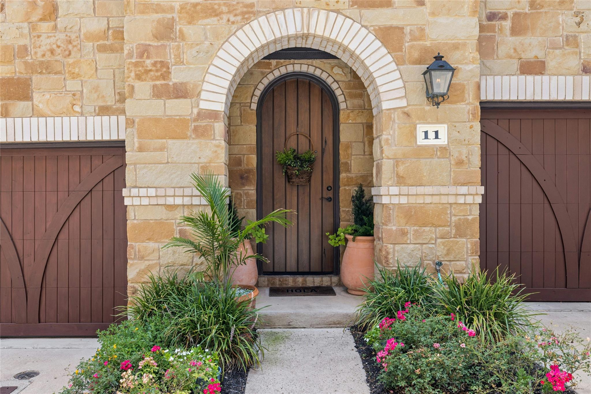 2505 Enfield RD # 11