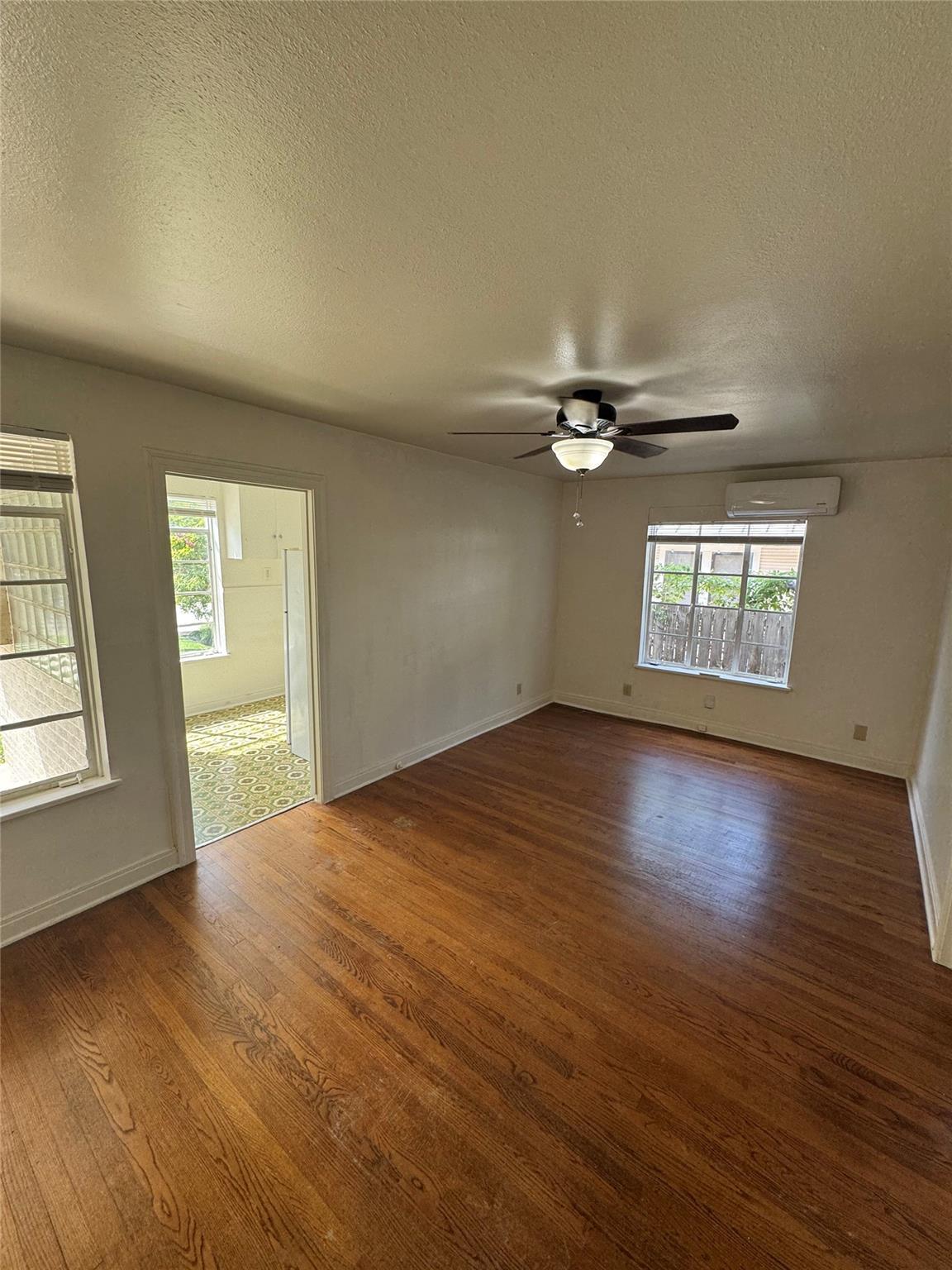 1206 Shelley Ave # A