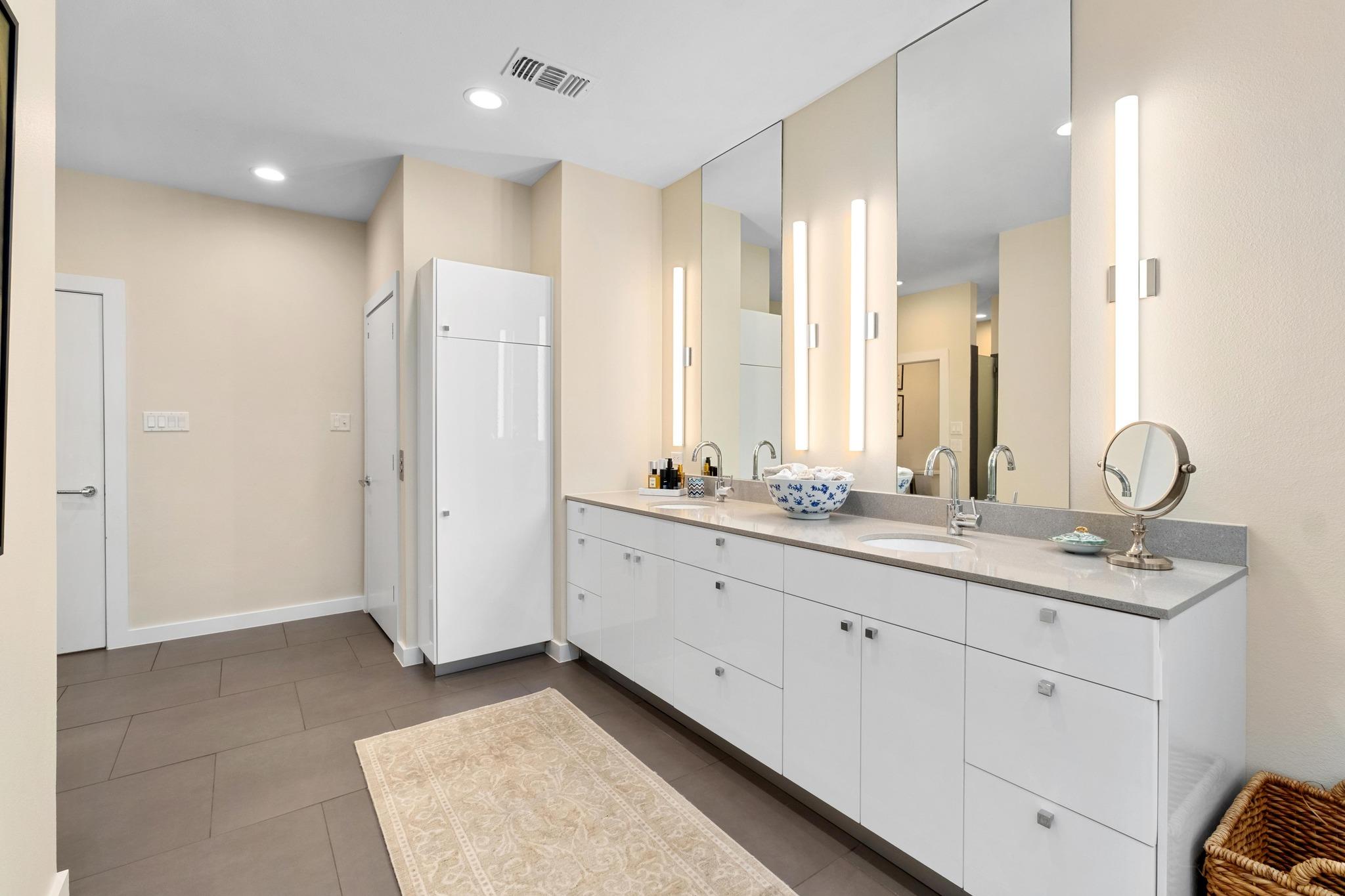 3718 Bridle PATH