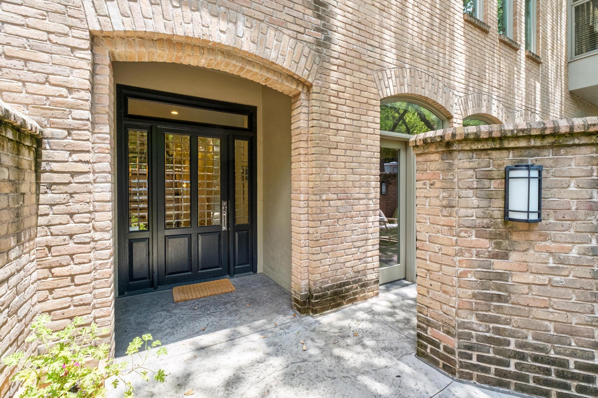 3718 Bridle PATH
