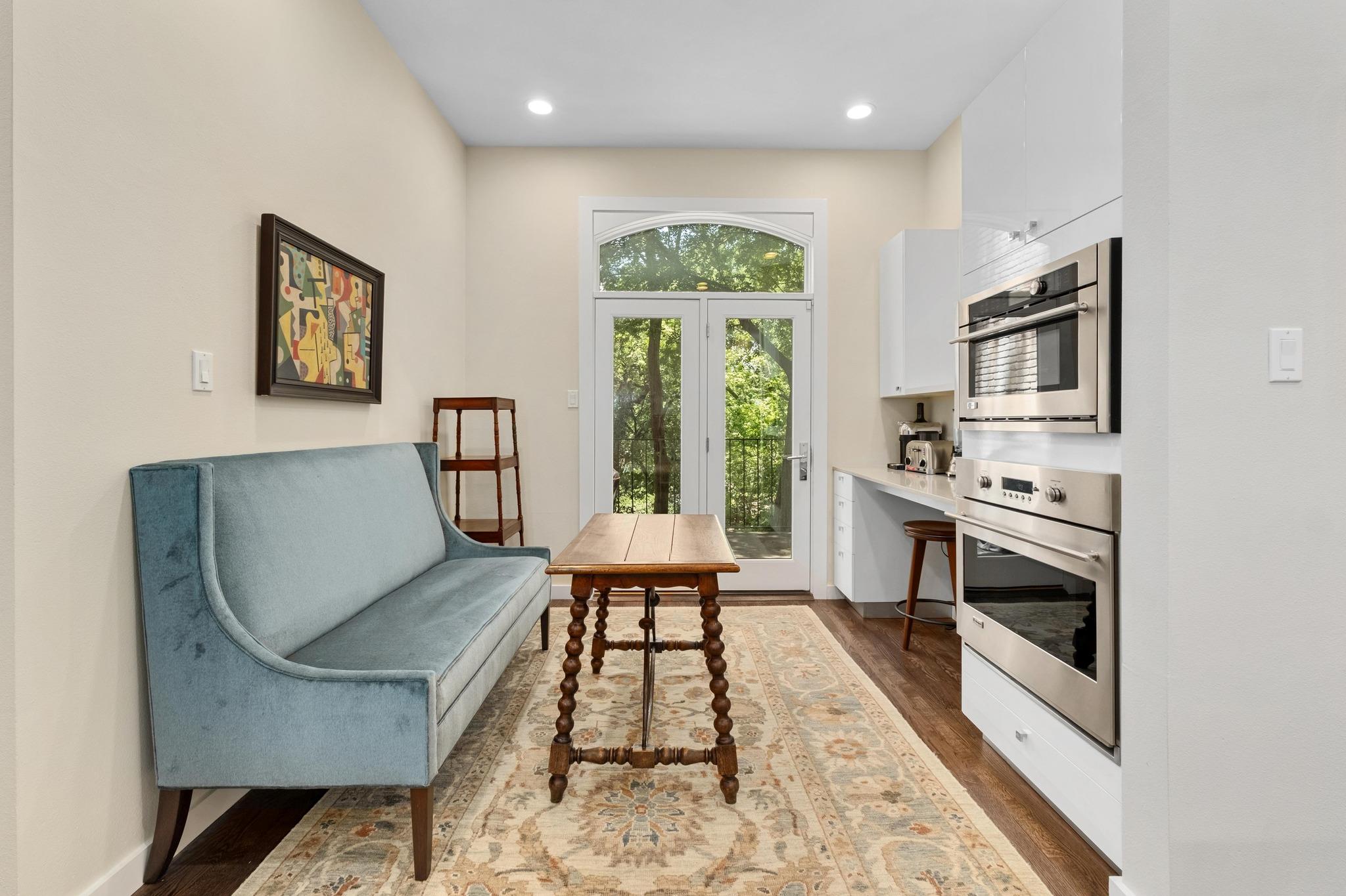 3718 Bridle PATH