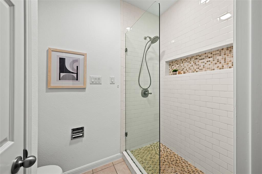 6501 Columbia Oaks CT # 6