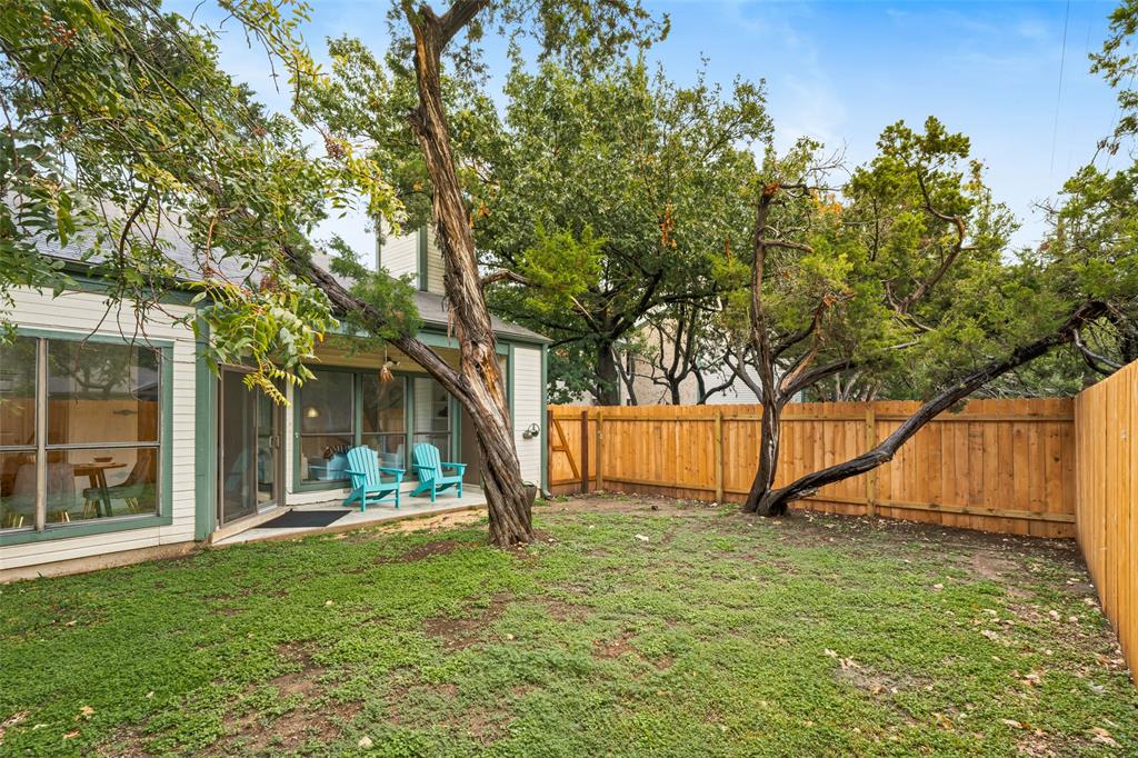 6501 Columbia Oaks CT # 6