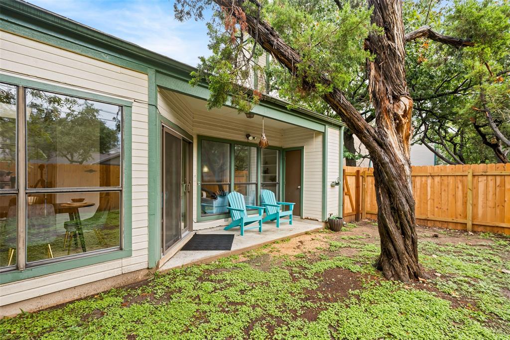 6501 Columbia Oaks CT # 6