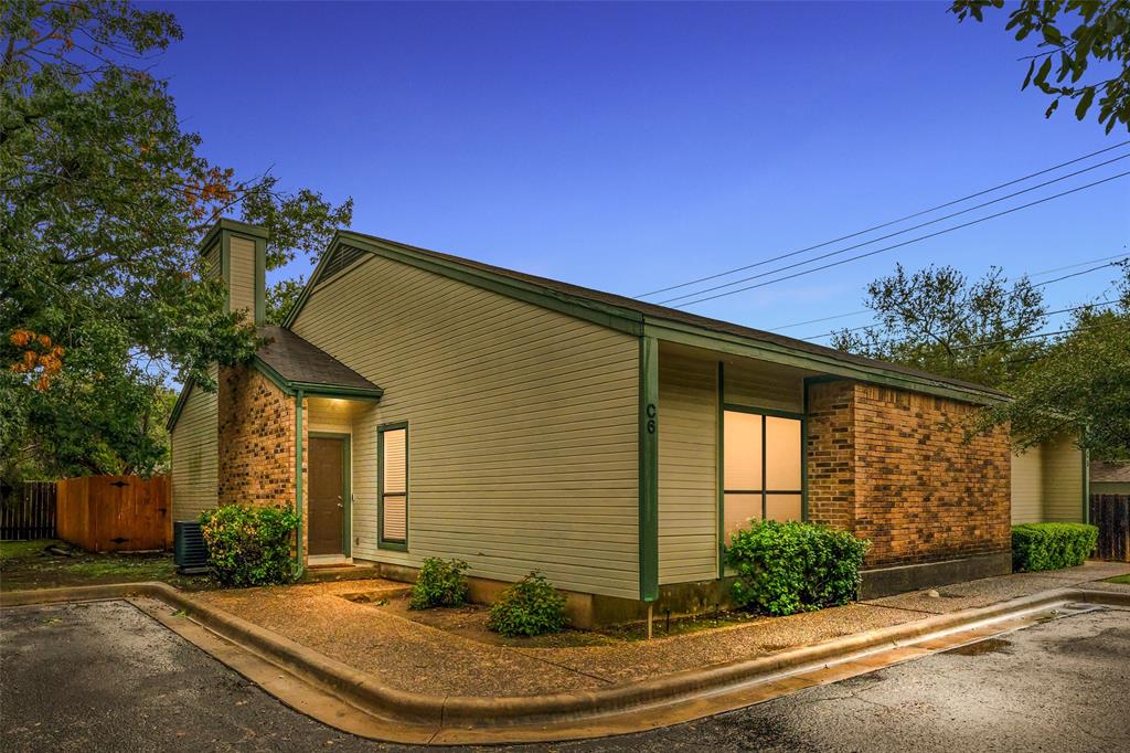 6501 Columbia Oaks CT # 6