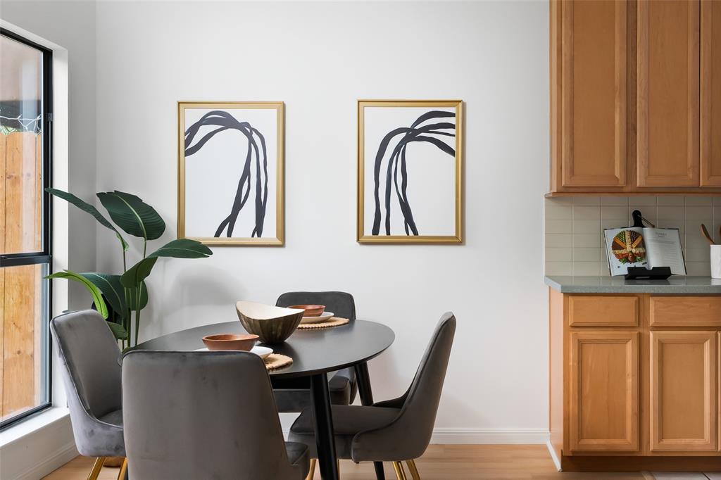 6501 Columbia Oaks CT # 6