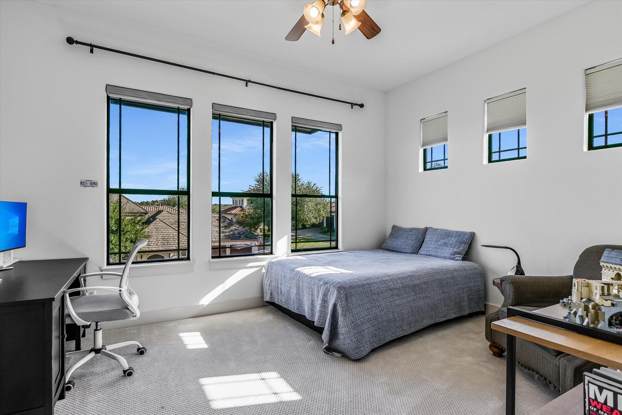 11901 Pleasant Panorama VW