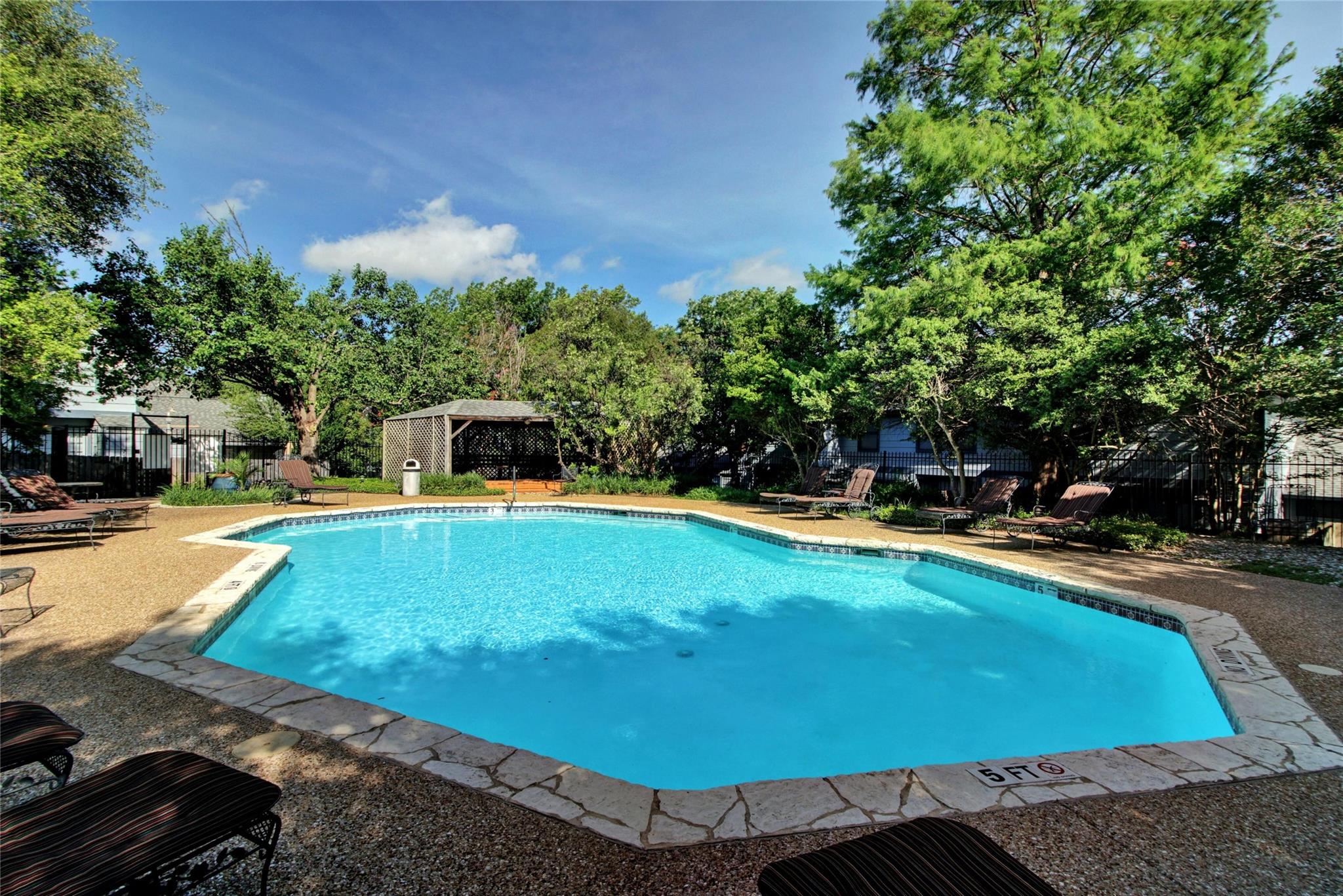 1411 Gracy Farms LN # 69