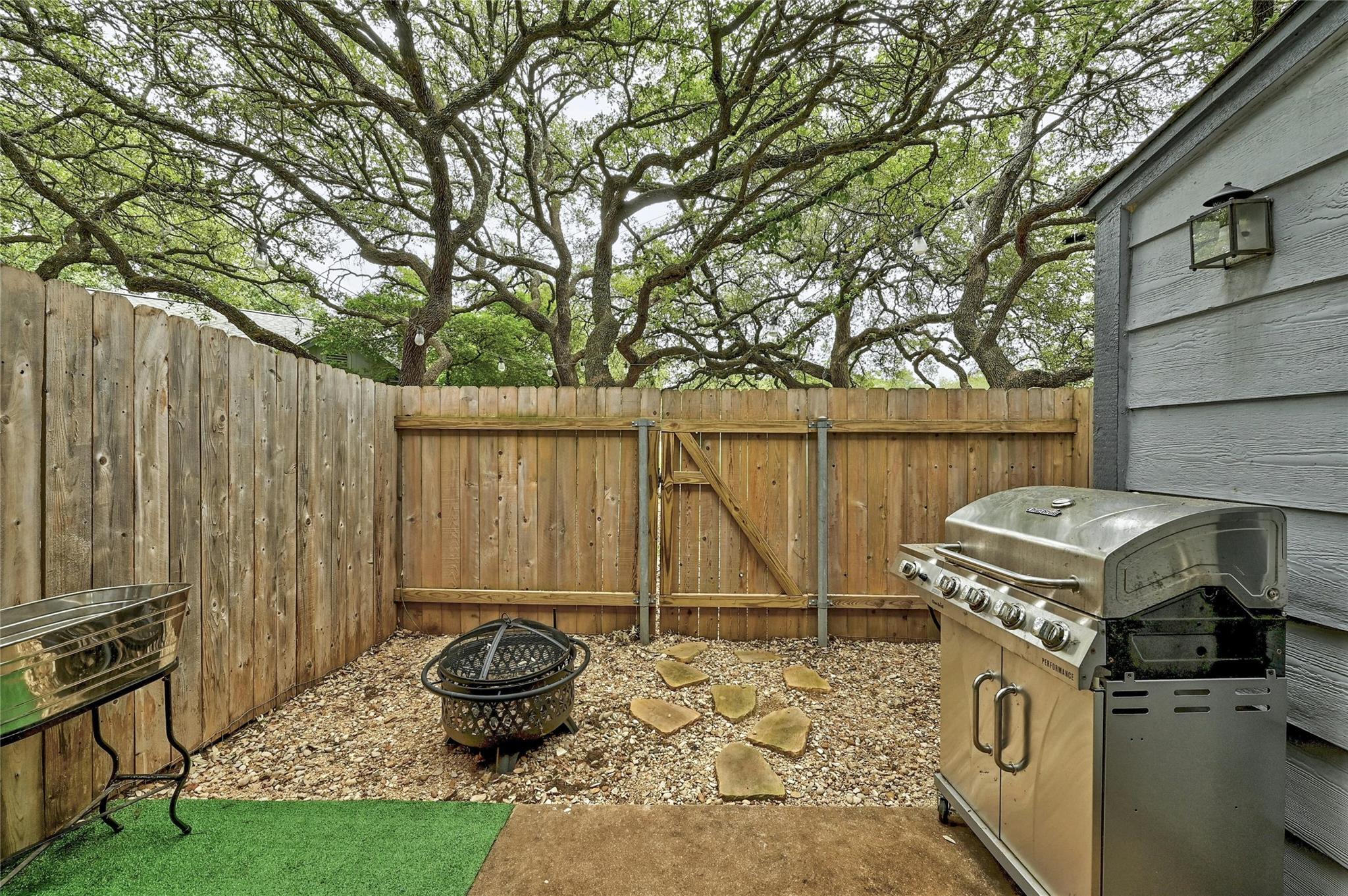 1411 Gracy Farms LN # 69