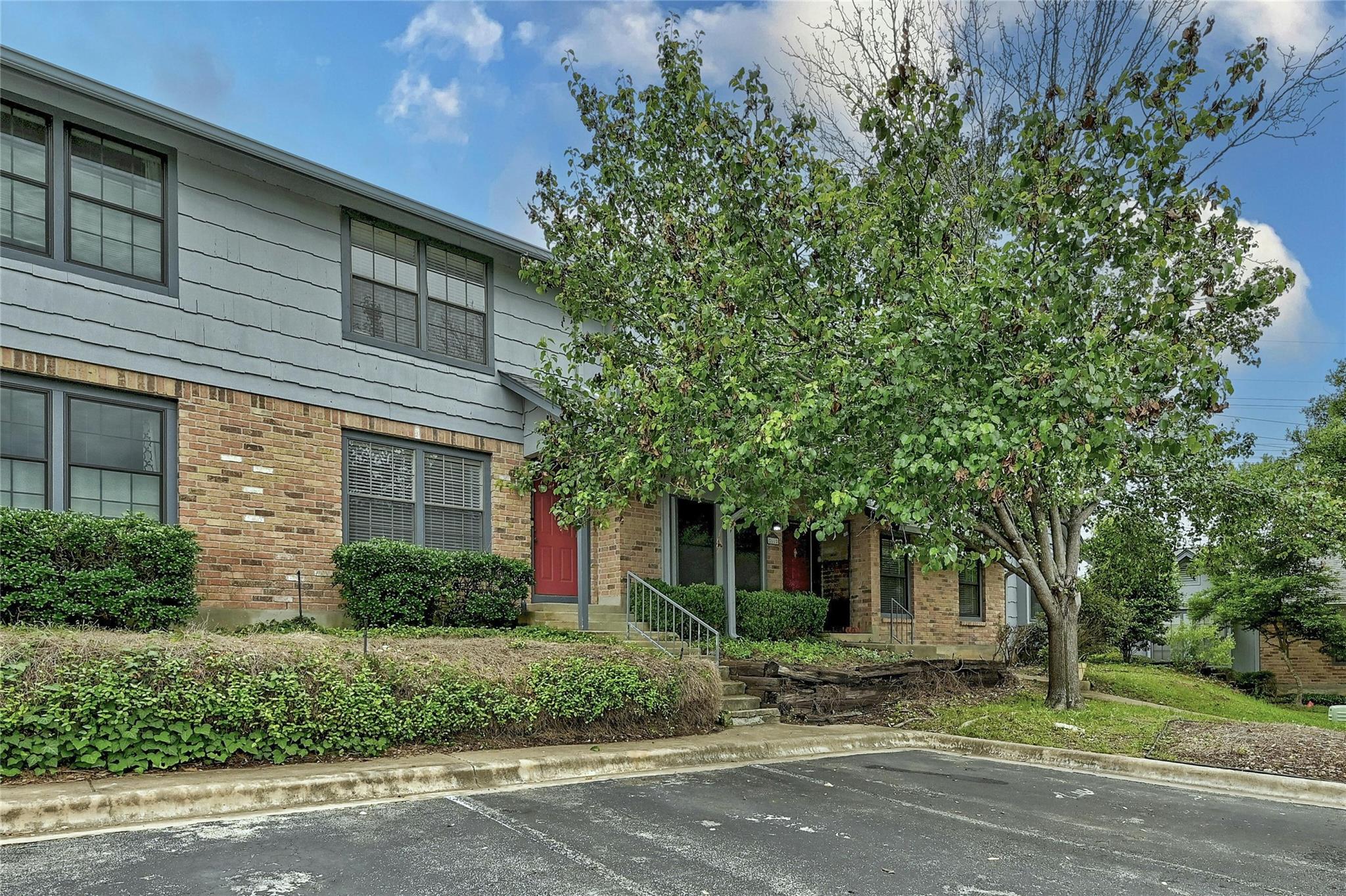 1411 Gracy Farms LN # 69