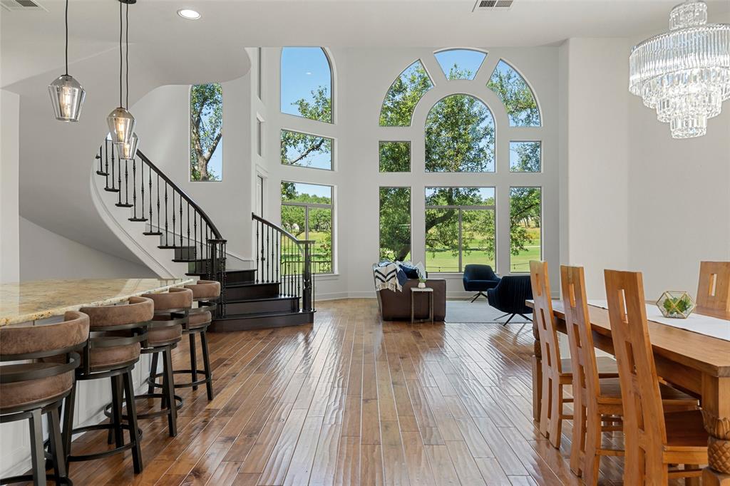 64 Tiburon DR