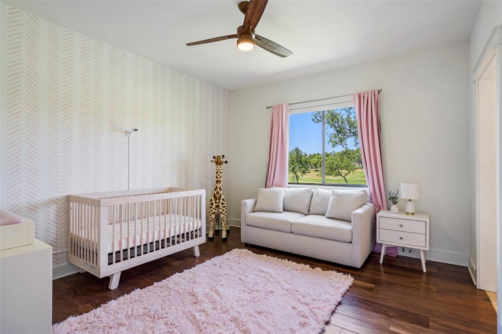 64 Tiburon DR