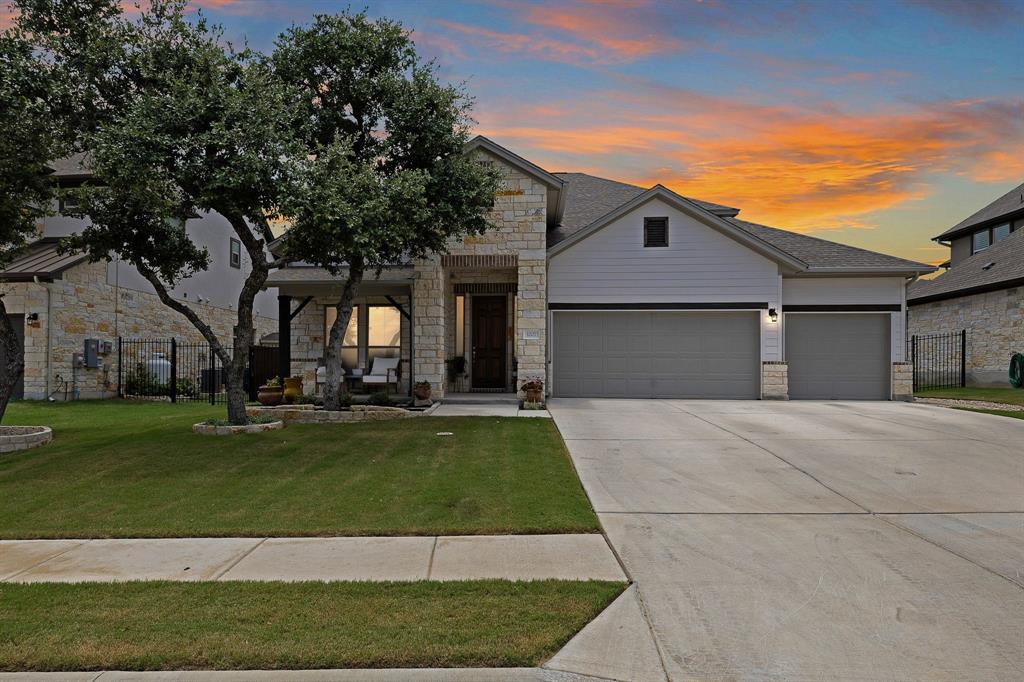 3207 SCENIC VALLEY DR