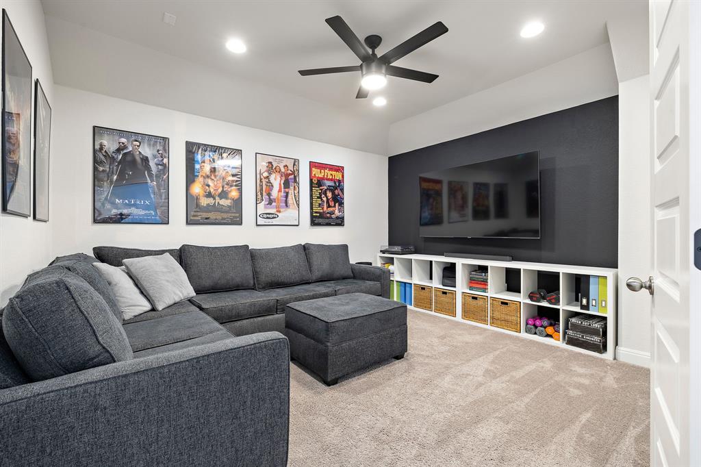 3207 SCENIC VALLEY DR