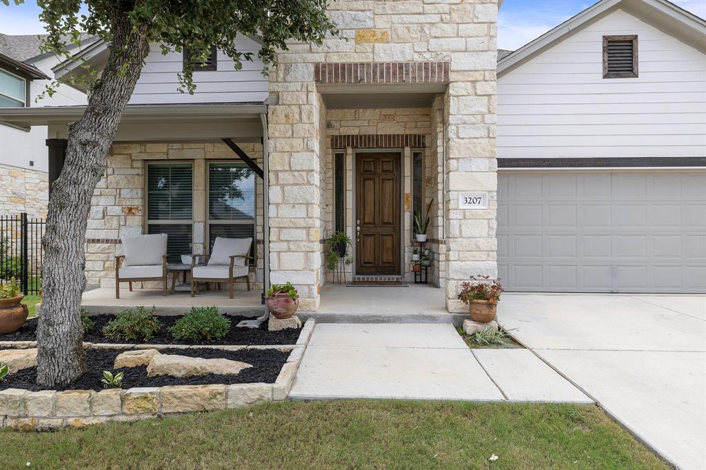 3207 SCENIC VALLEY DR