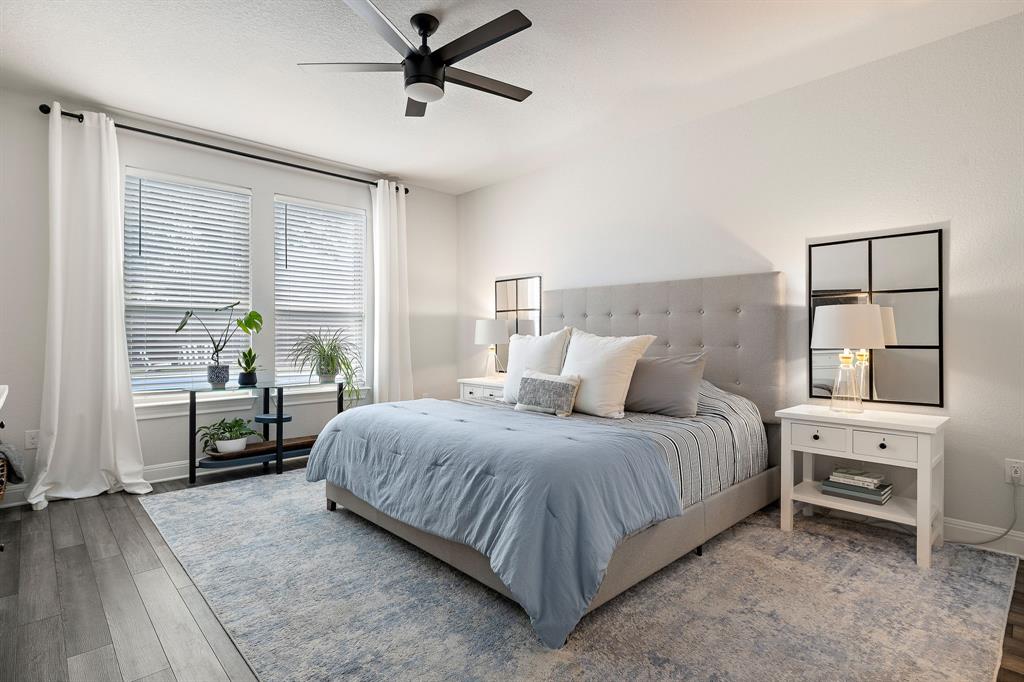 3207 SCENIC VALLEY DR