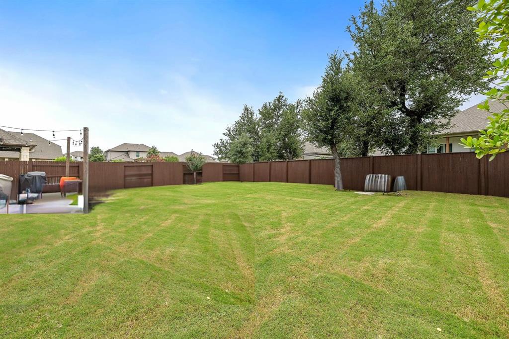 3207 SCENIC VALLEY DR