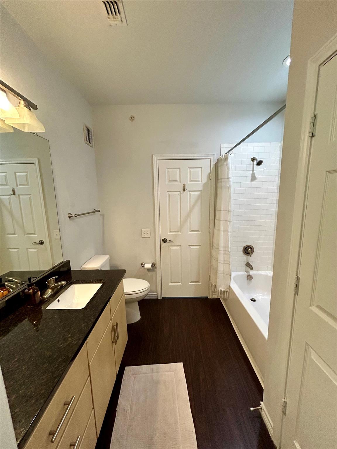 2606 Wilson ST # 601