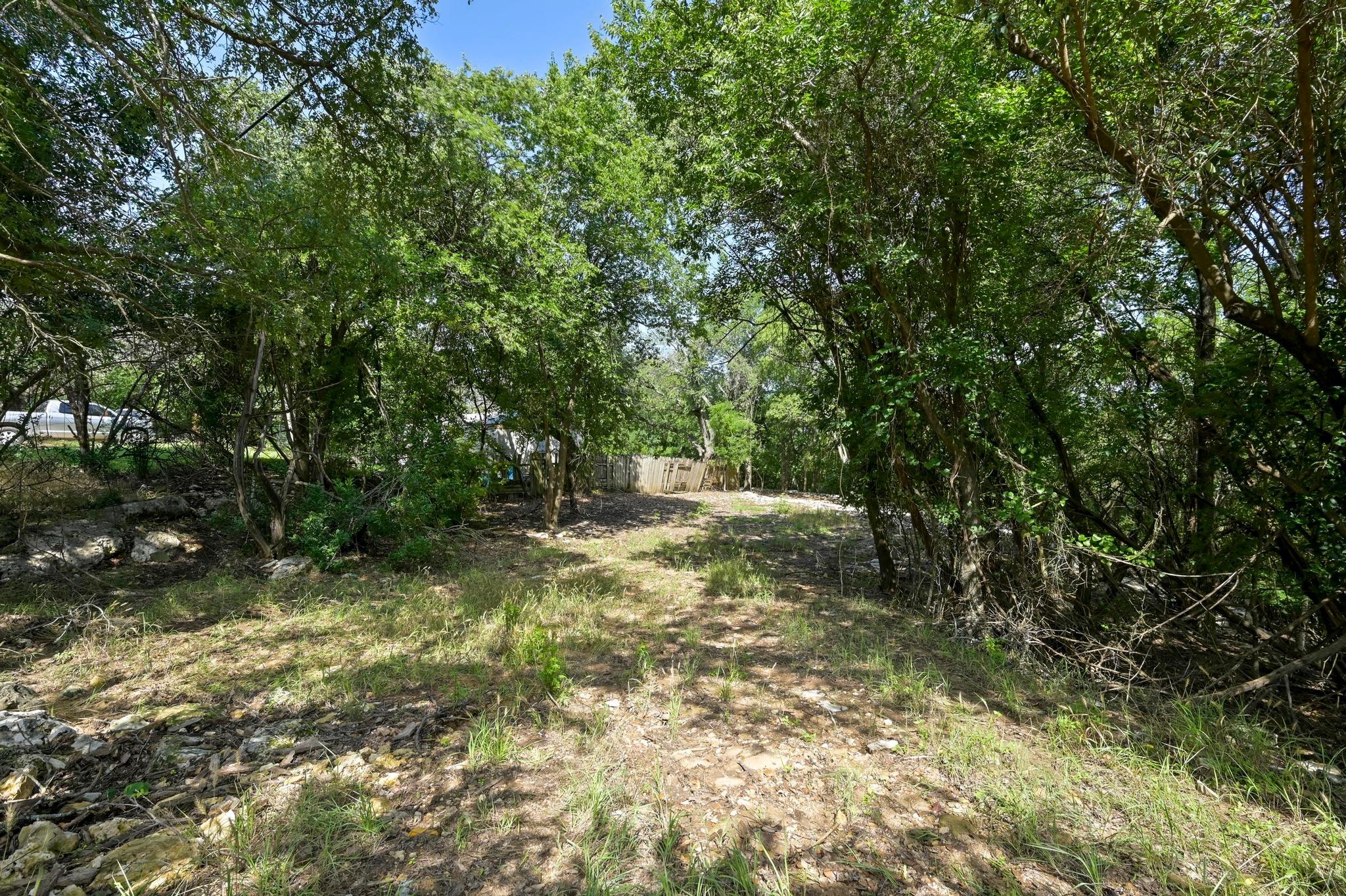 1602 Miami DR