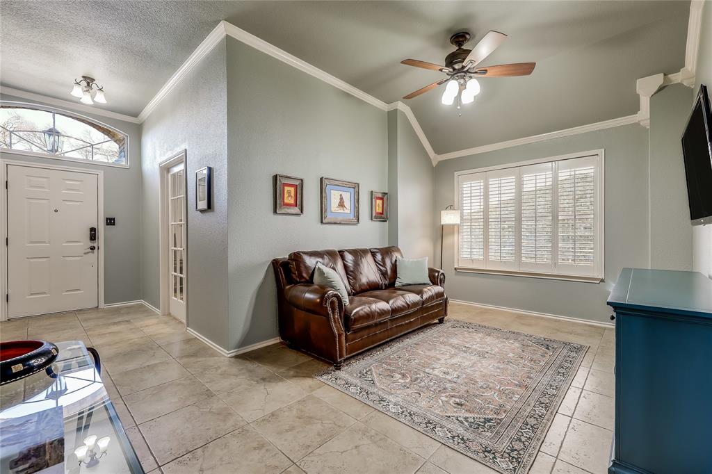 2005 Cedar Bend DR