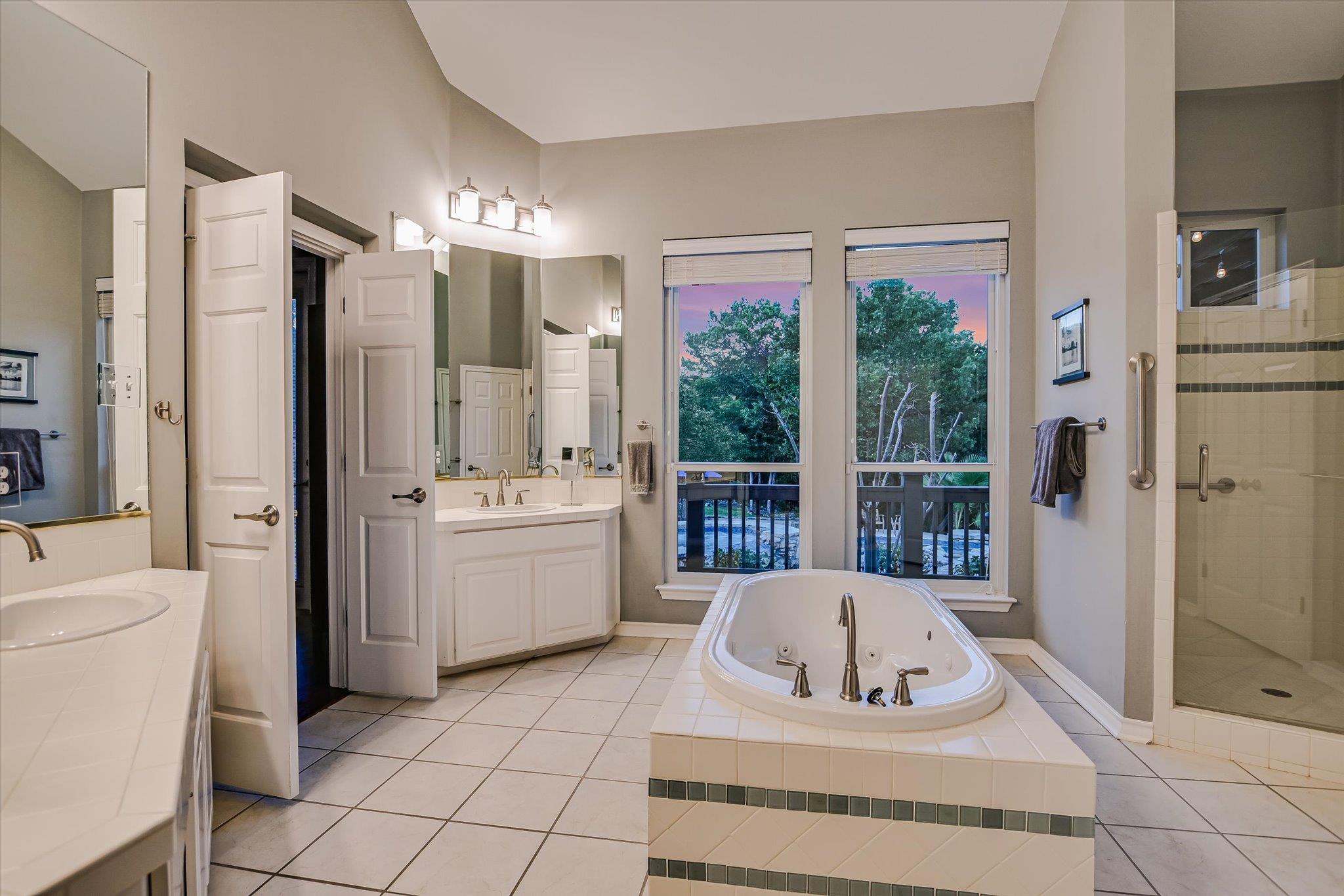 5507 Mount Bonnell RD