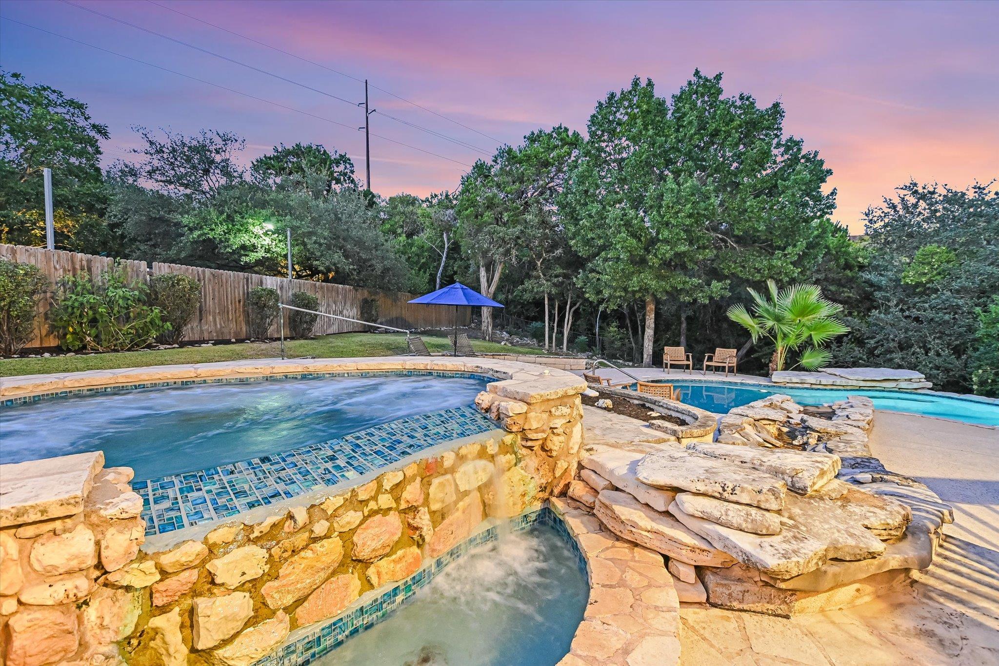 5507 Mount Bonnell RD