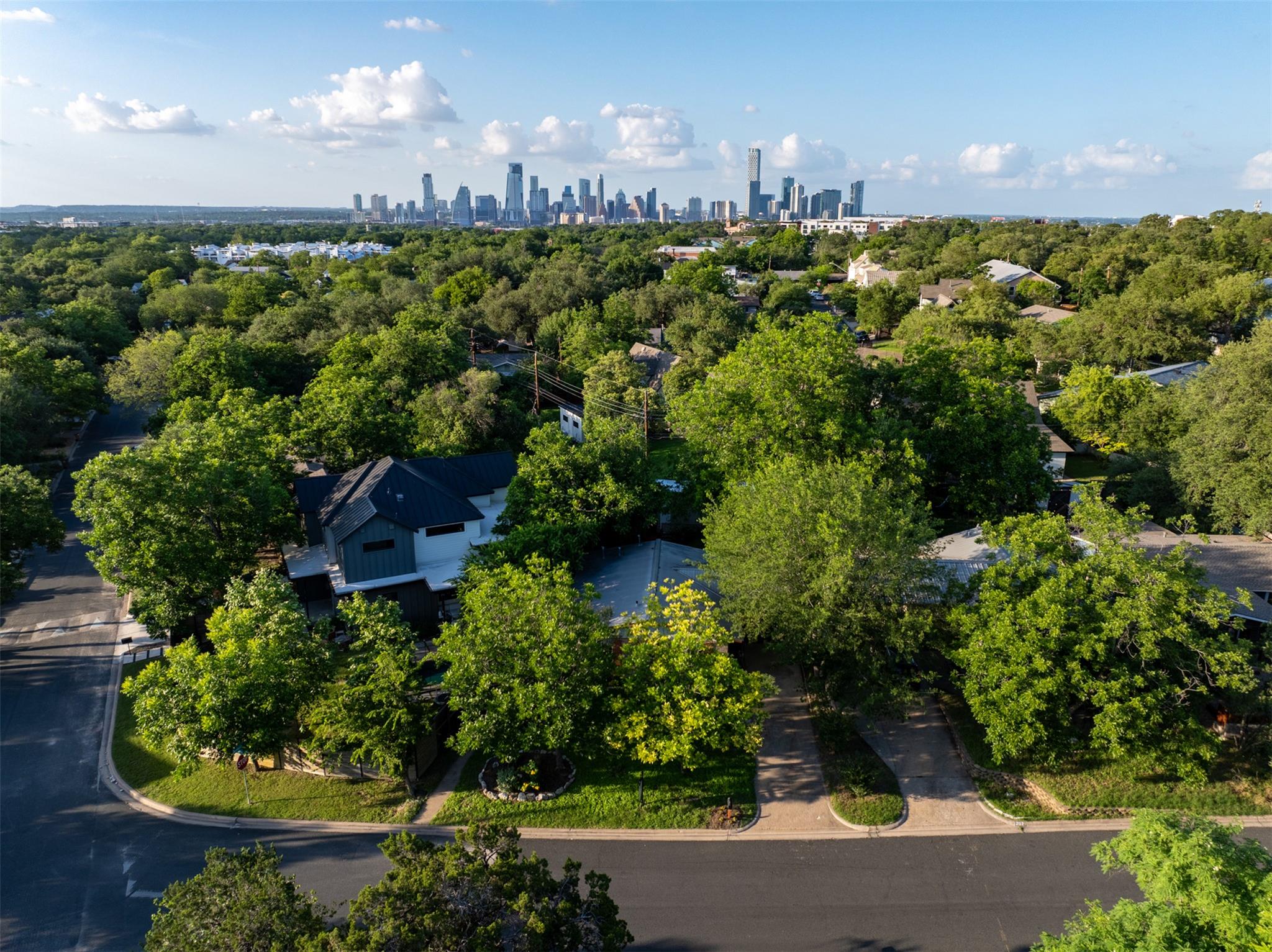 204 La Vista ST