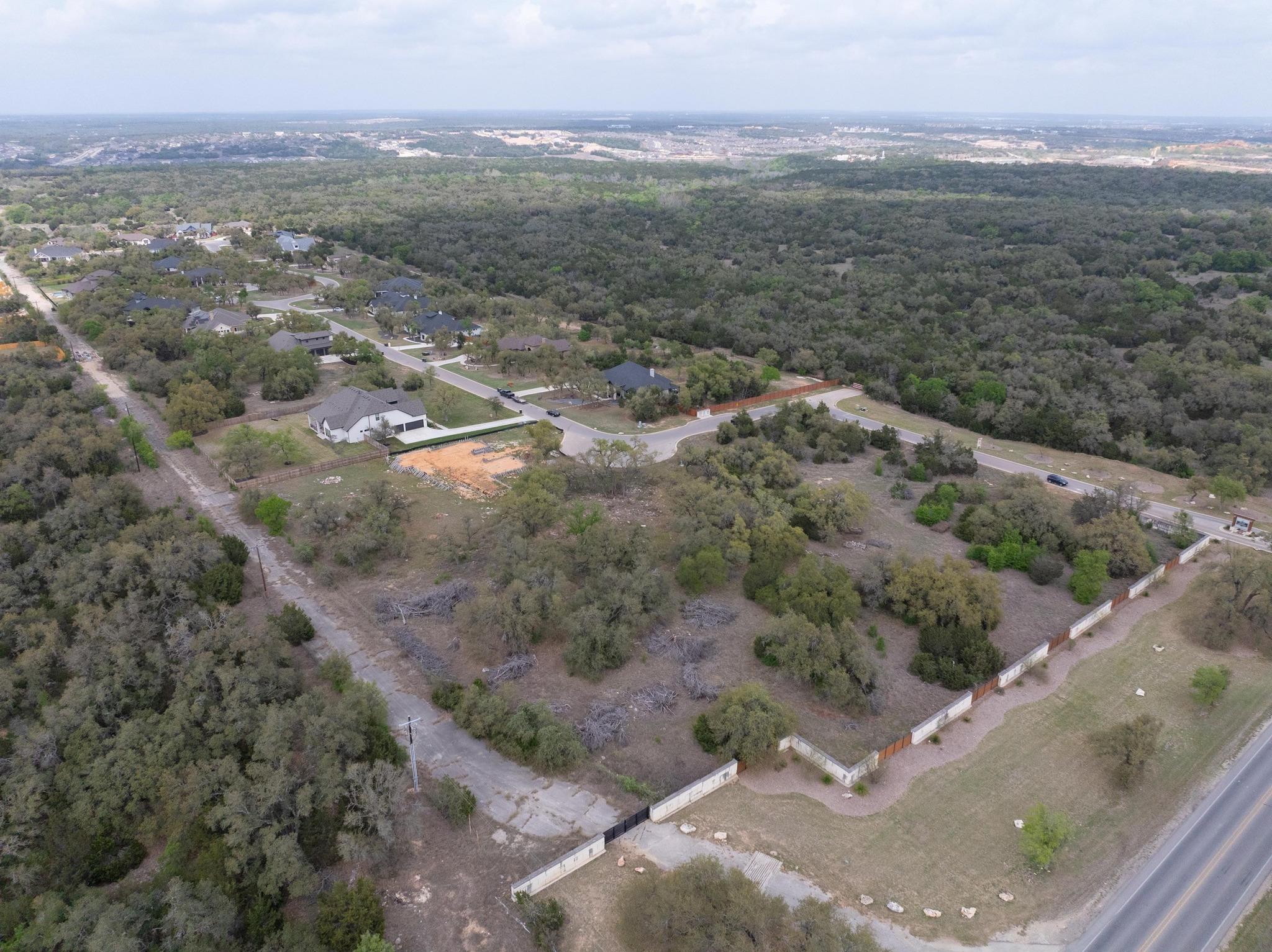 302 Shelf Rock RD