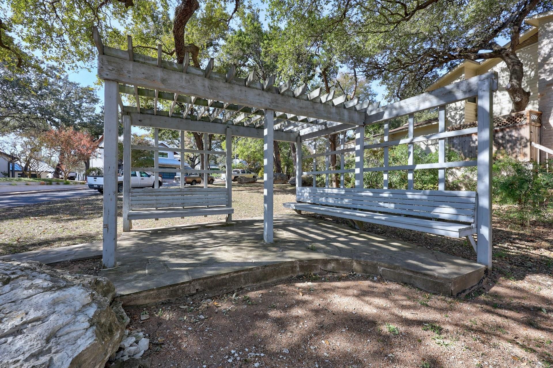 5712 Sam Houston CIR