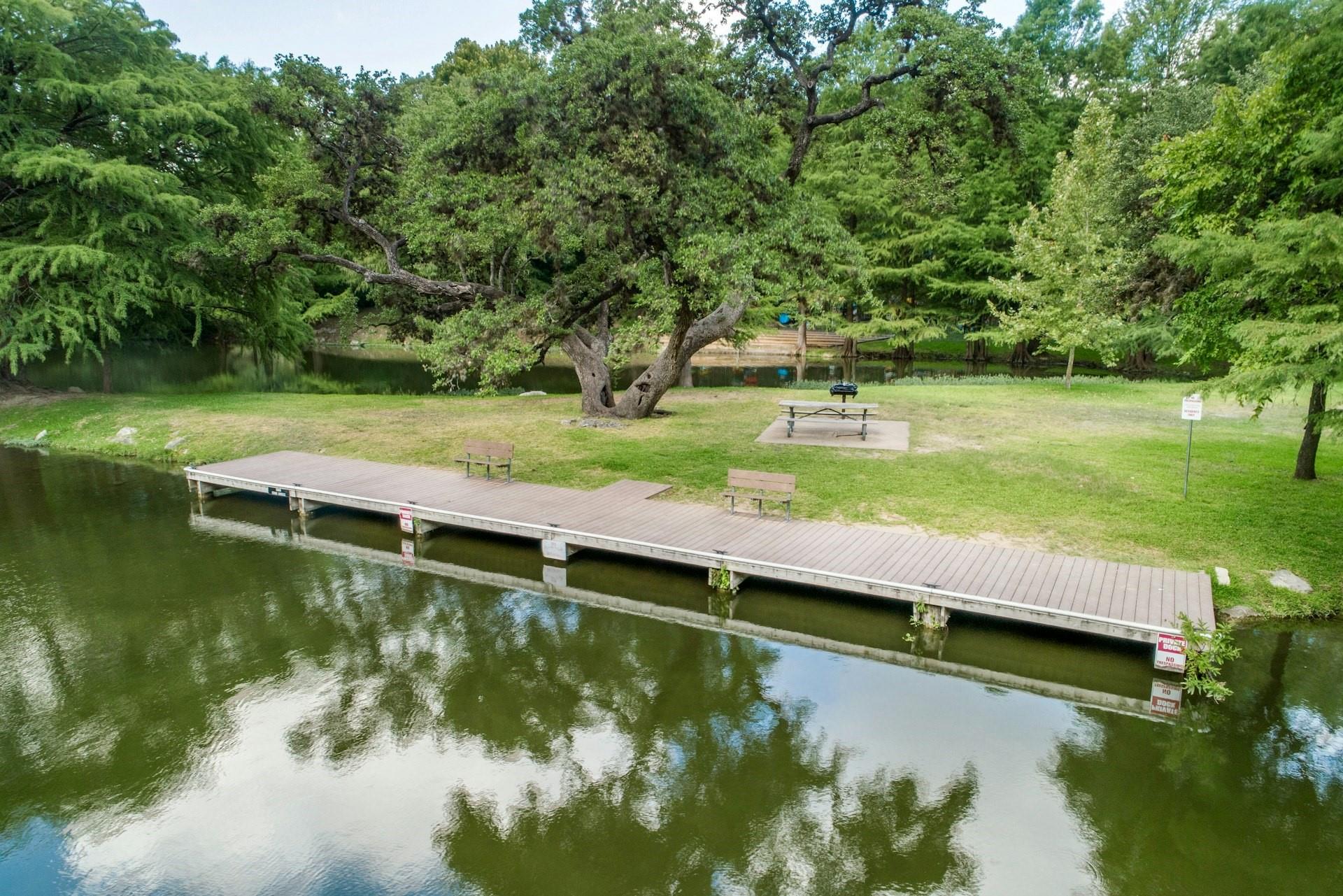 5712 Sam Houston CIR