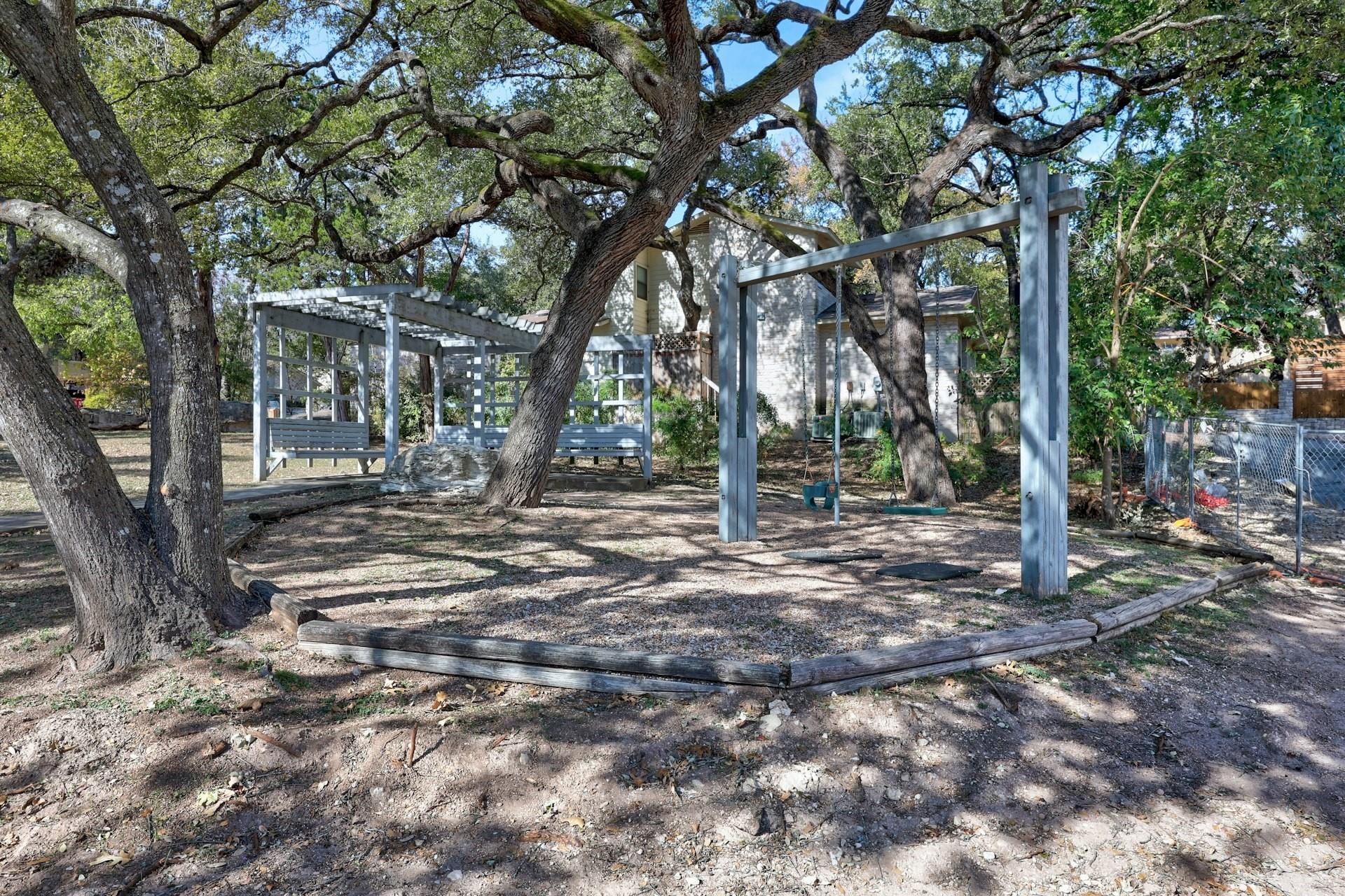 5712 Sam Houston CIR