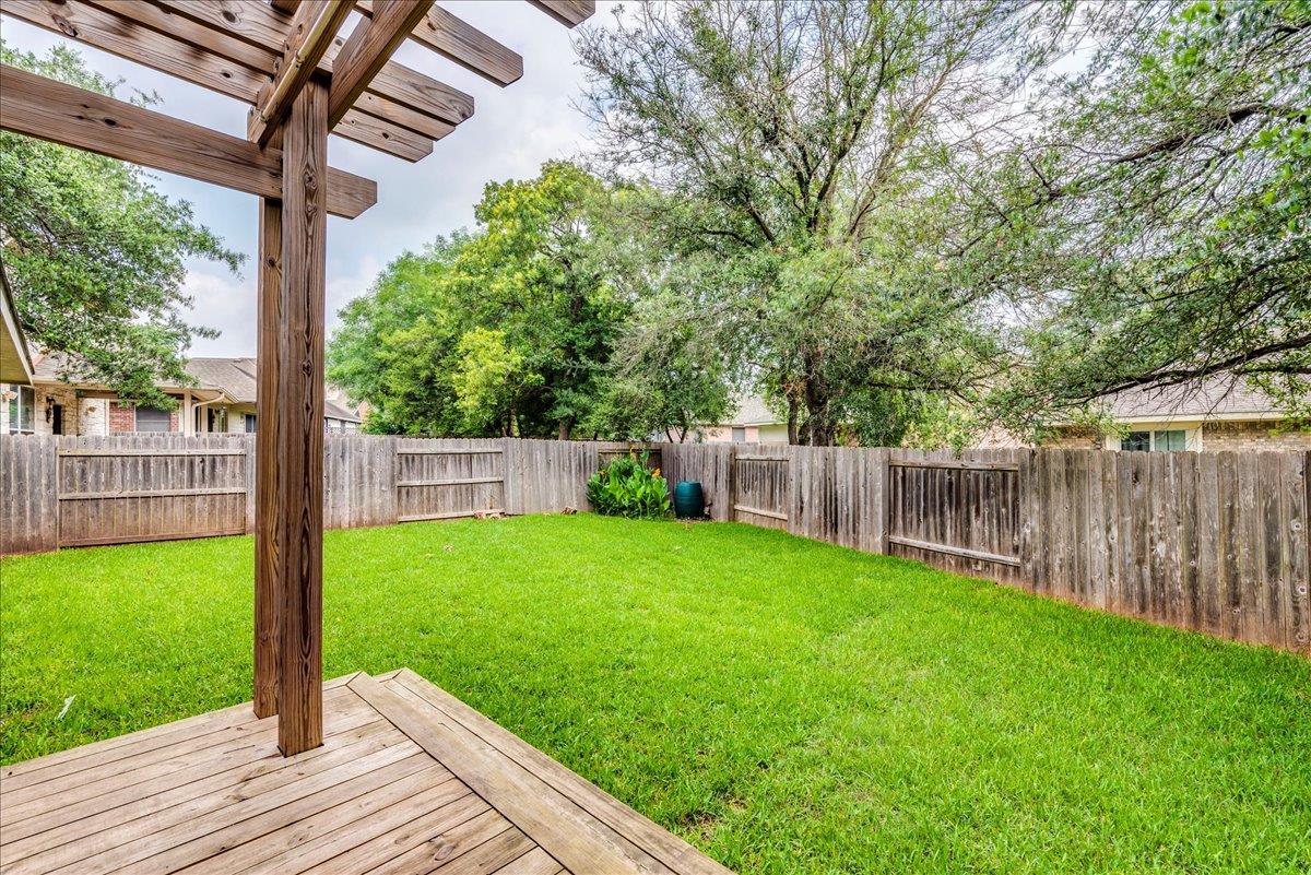 5712 Janabyrd LN