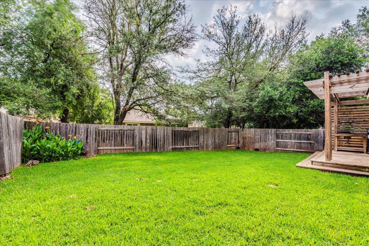 5712 Janabyrd LN