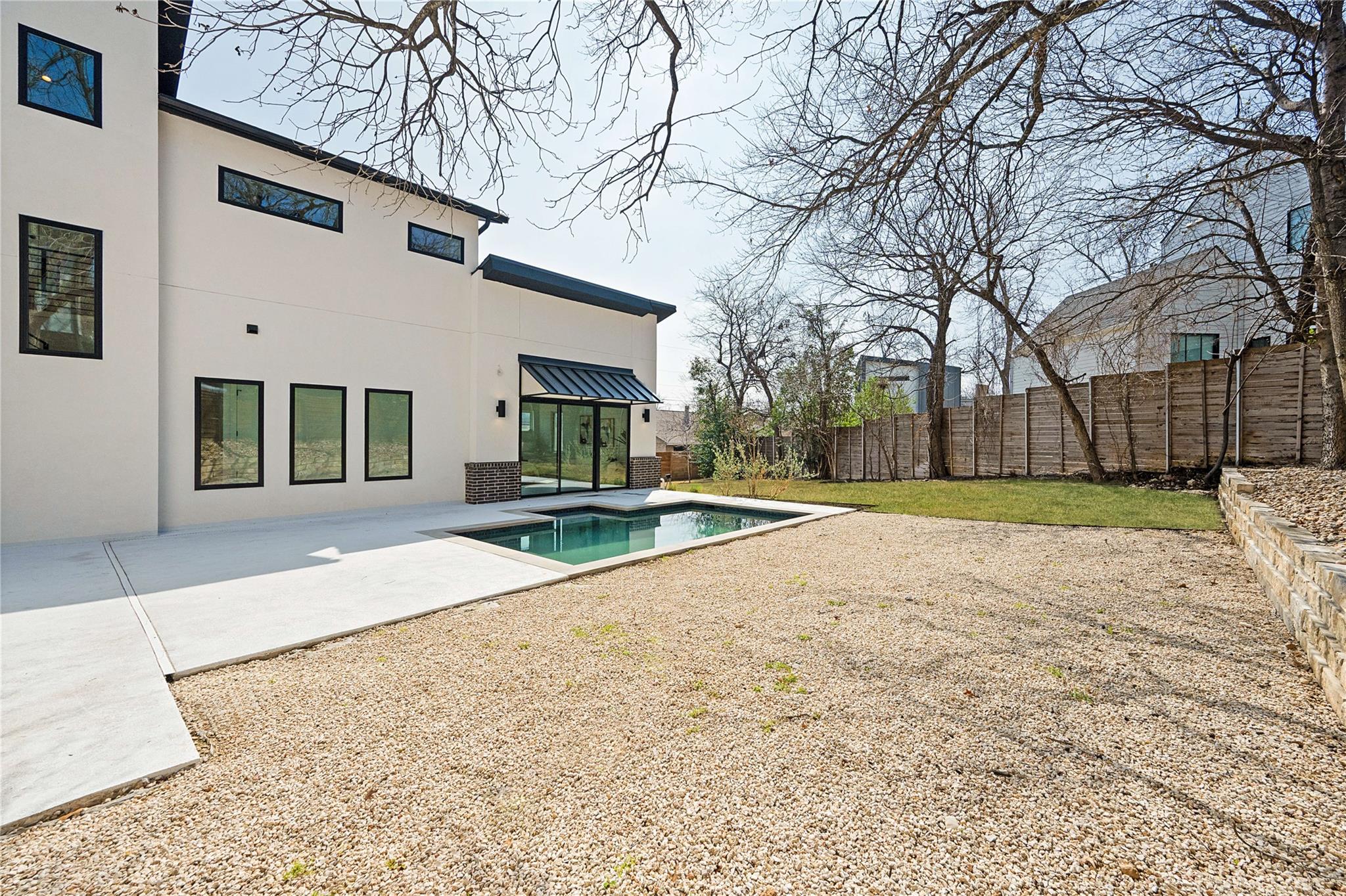1119 Fairmount Ave