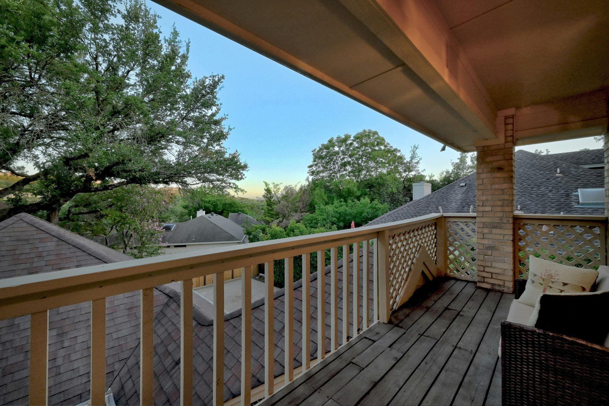 5805 Tom Wooten DR