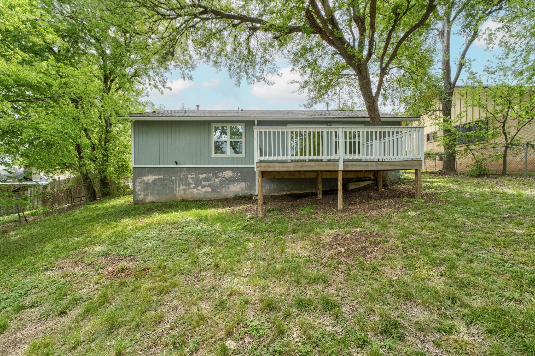 6512 Arnold DR