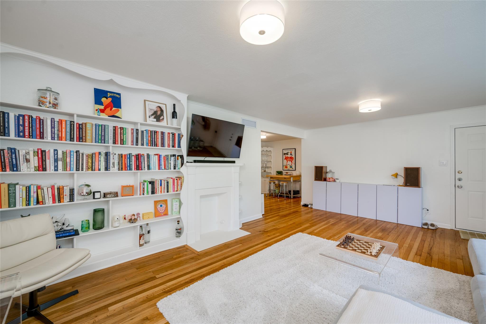 1409 Enfield RD